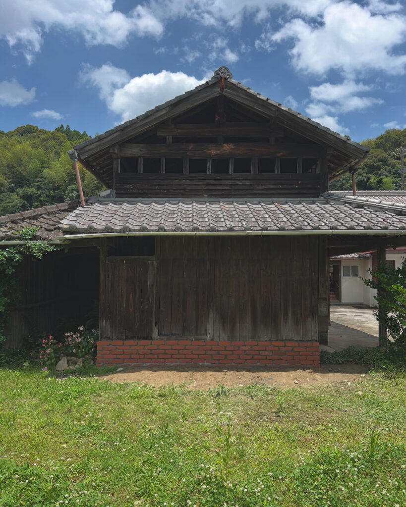 before：渋い雰囲気はいいけど、少し重たい印象も